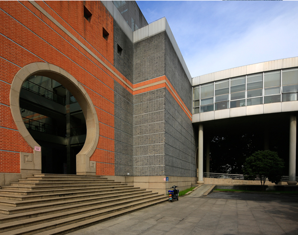 苏州建筑工程集团有限公司_苏大王健法学院